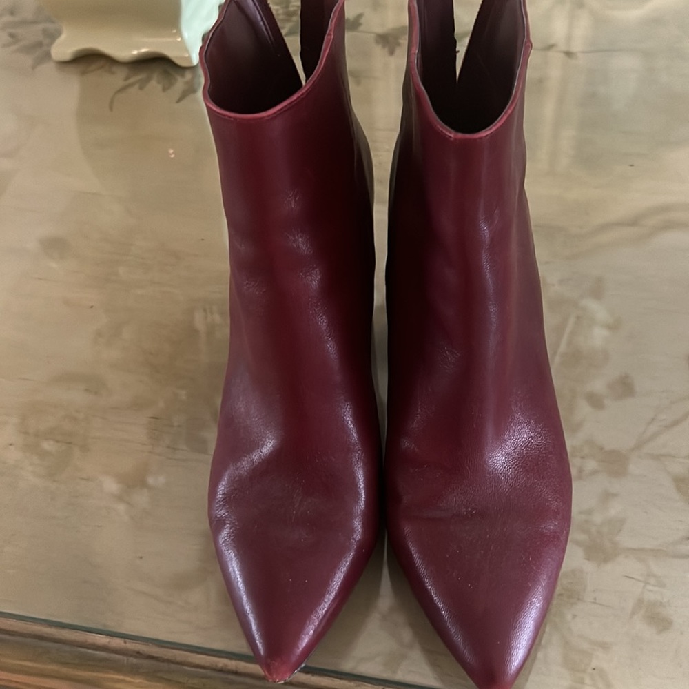 COPY - Vince Camuto | Pointed Toe Red Bootie| Size 8